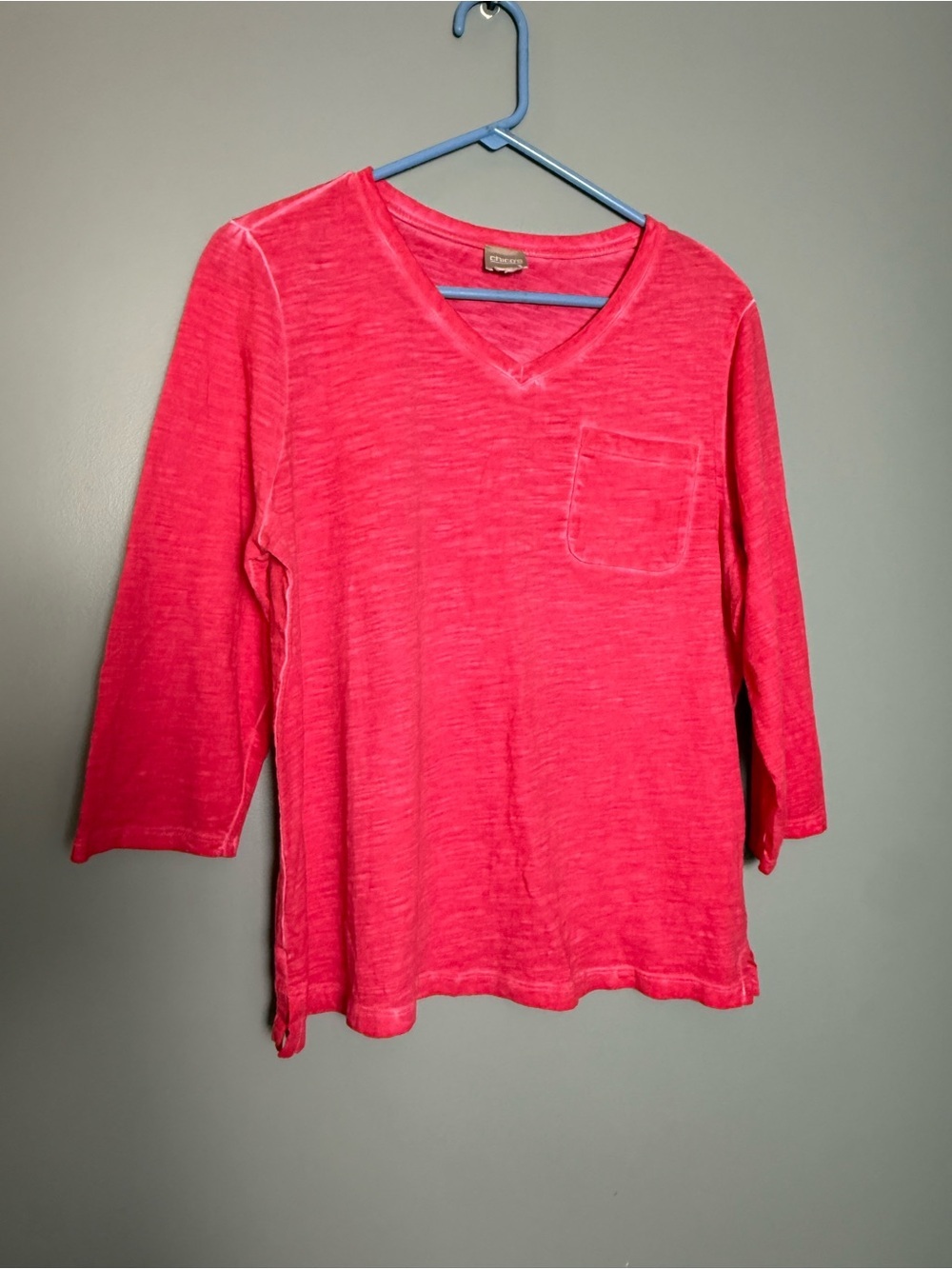 Chico's Lightweight 3/4 Sleeve Hot Pink V-Neck Sz 22" PTP